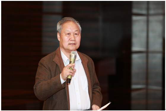 李久豐博士主持現場(chǎng)提問(wèn)交流環(huán)節