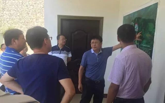 賀州市副市長(cháng)陳立華一行視察賀州市循環(huán)經(jīng)濟環(huán)保產(chǎn)業(yè)園