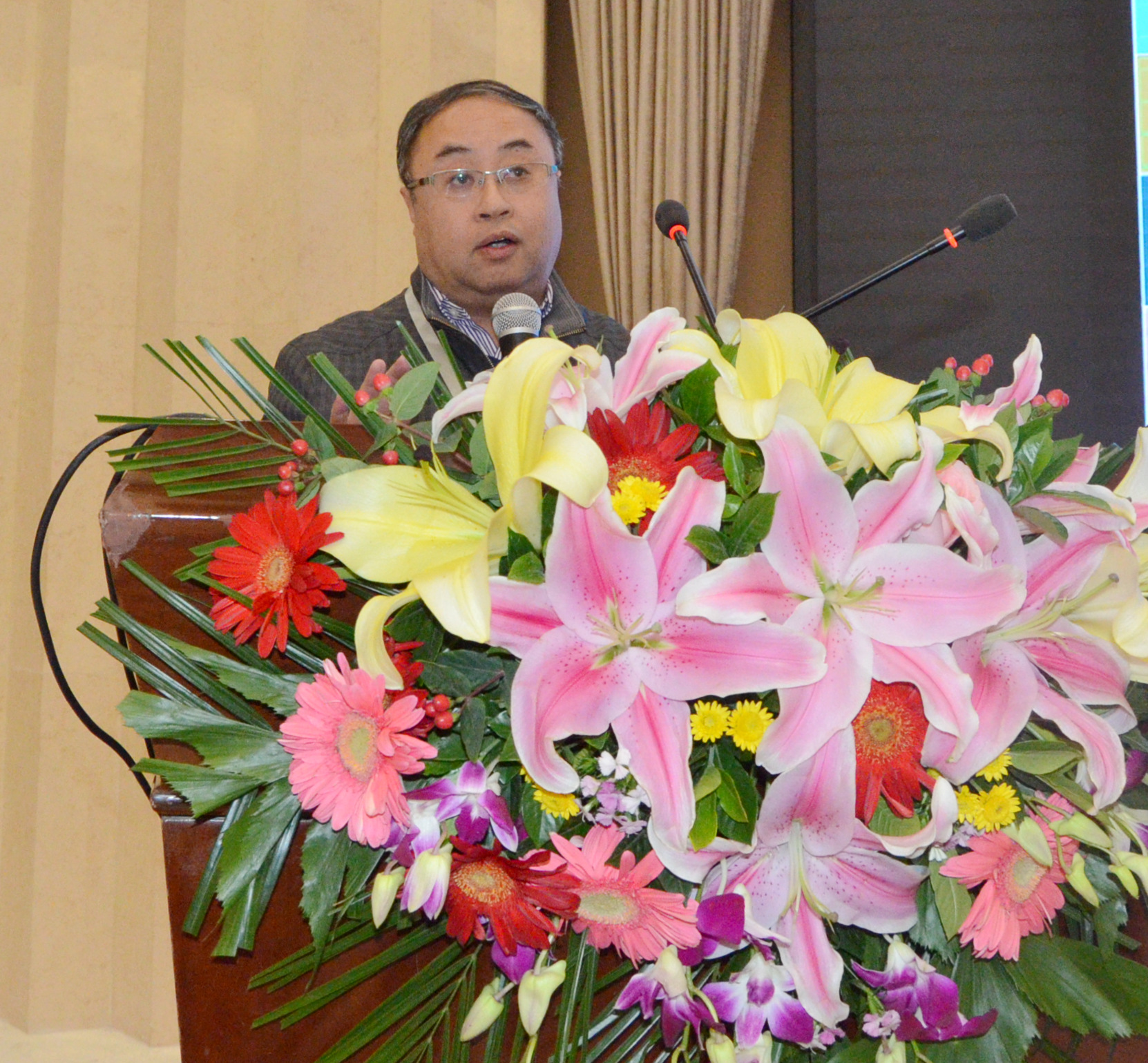 2020年中國非金屬礦產(chǎn)業(yè)高峰論壇暨綠色礦山建設高峰論壇在河南鄭州成功舉辦！