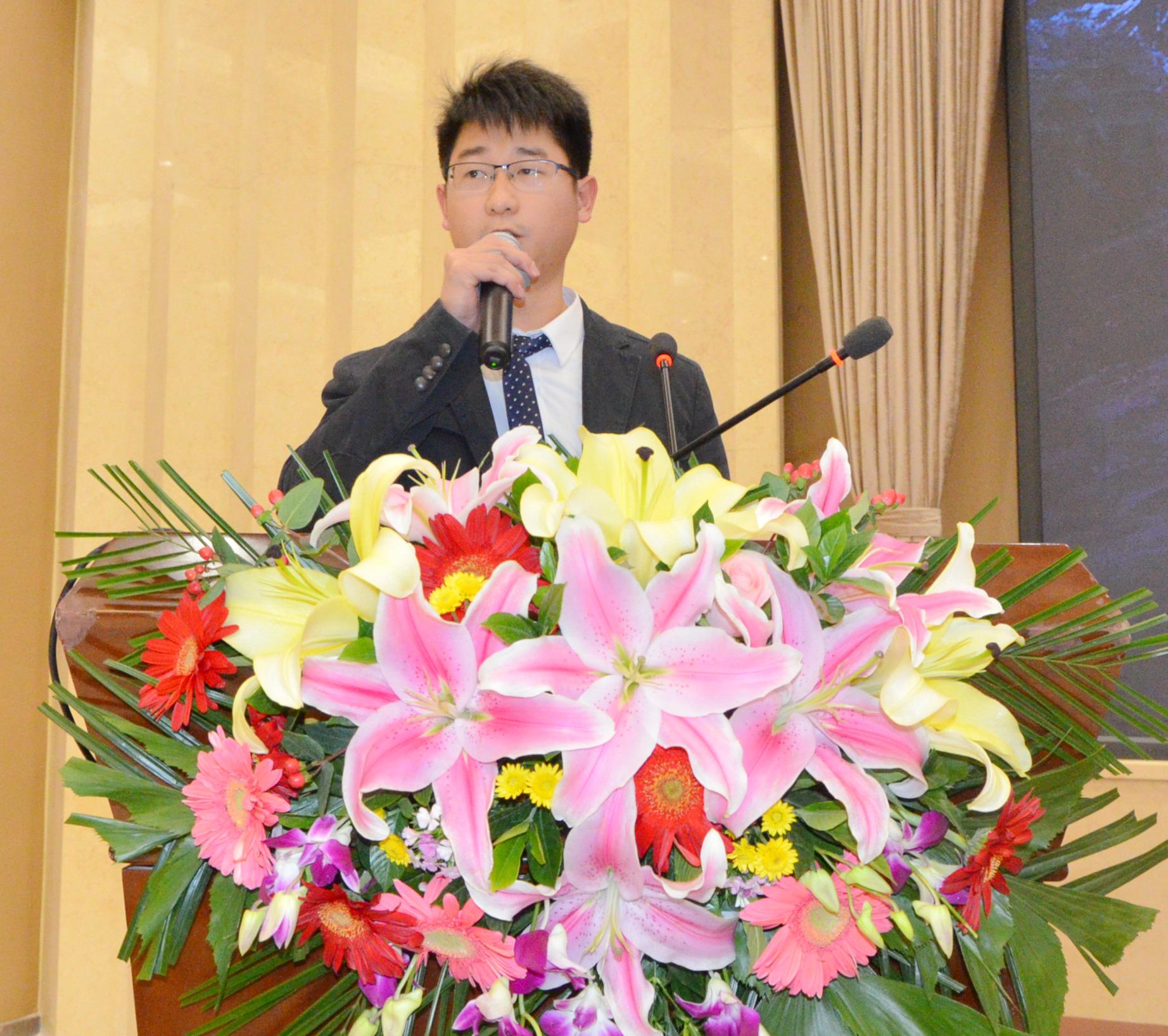 2020年中國非金屬礦產(chǎn)業(yè)高峰論壇暨綠色礦山建設高峰論壇在河南鄭州成功舉辦！