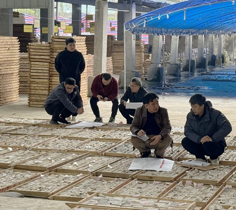 江西奉新縣大型陶瓷土（含鋰）礦項目通過核查驗收！ 　　 　　