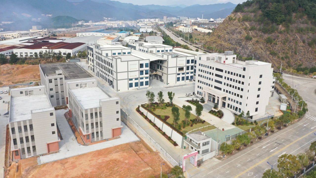福建20萬噸納米碳酸鈣項目投產！ 　　
